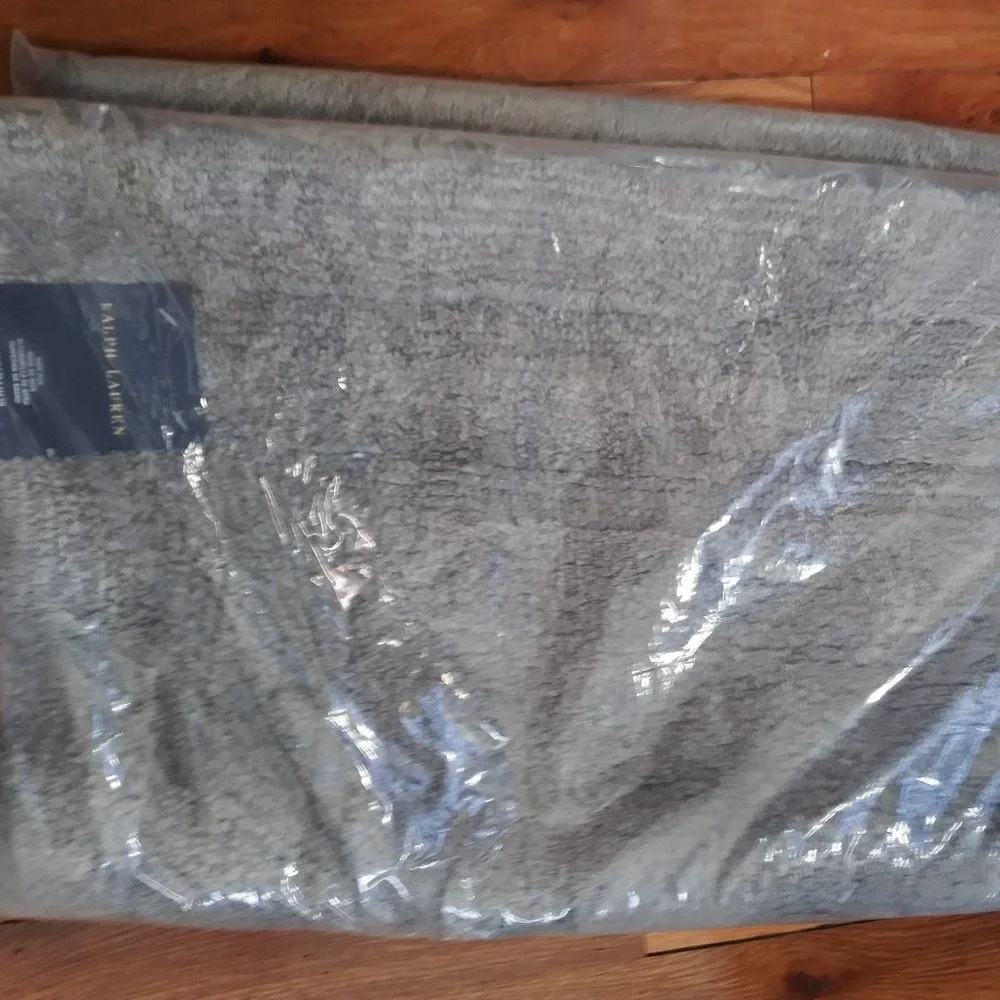 Ralph Lauren Palmer Bath Rug